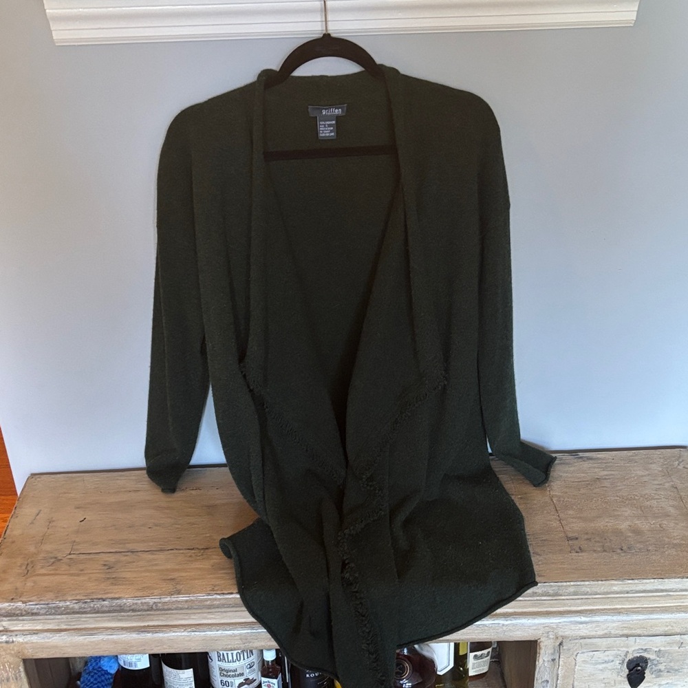 Griffen Cashmere Chic Dark Green Open Cardigan